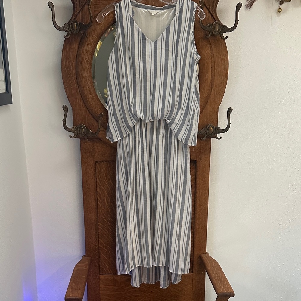 Grove Linen Dress 👗 - Picture 6 of 12